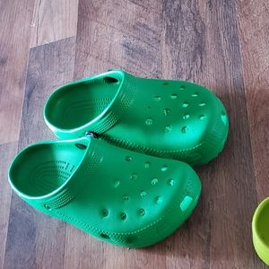 Size 3 big kids Crocs the back strap was removed
